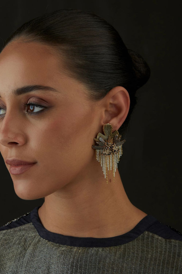 Ionopsis Earring