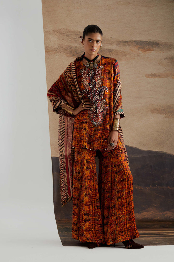 Mitra Short Kurta Set