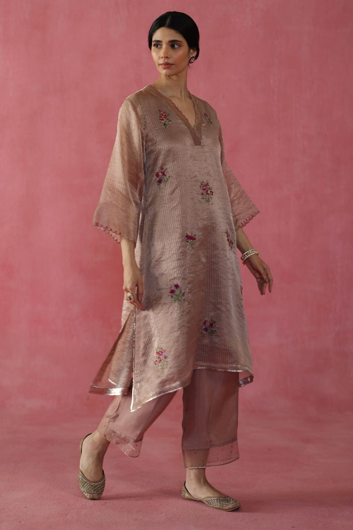 Shakkar Kurta Set