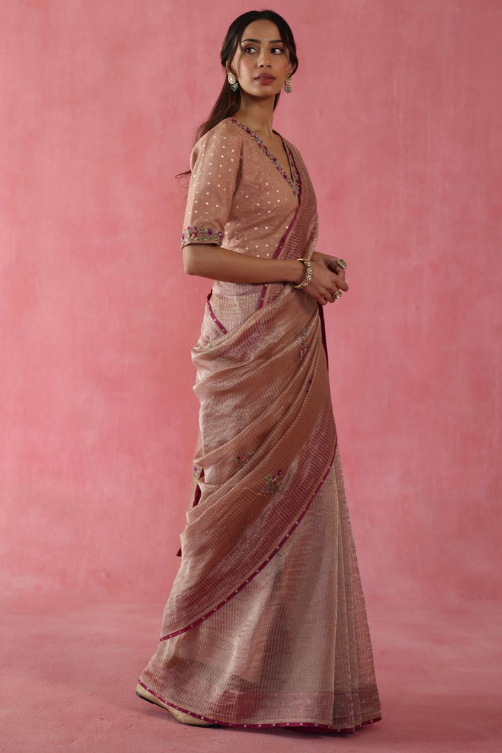 Anjeer Saree