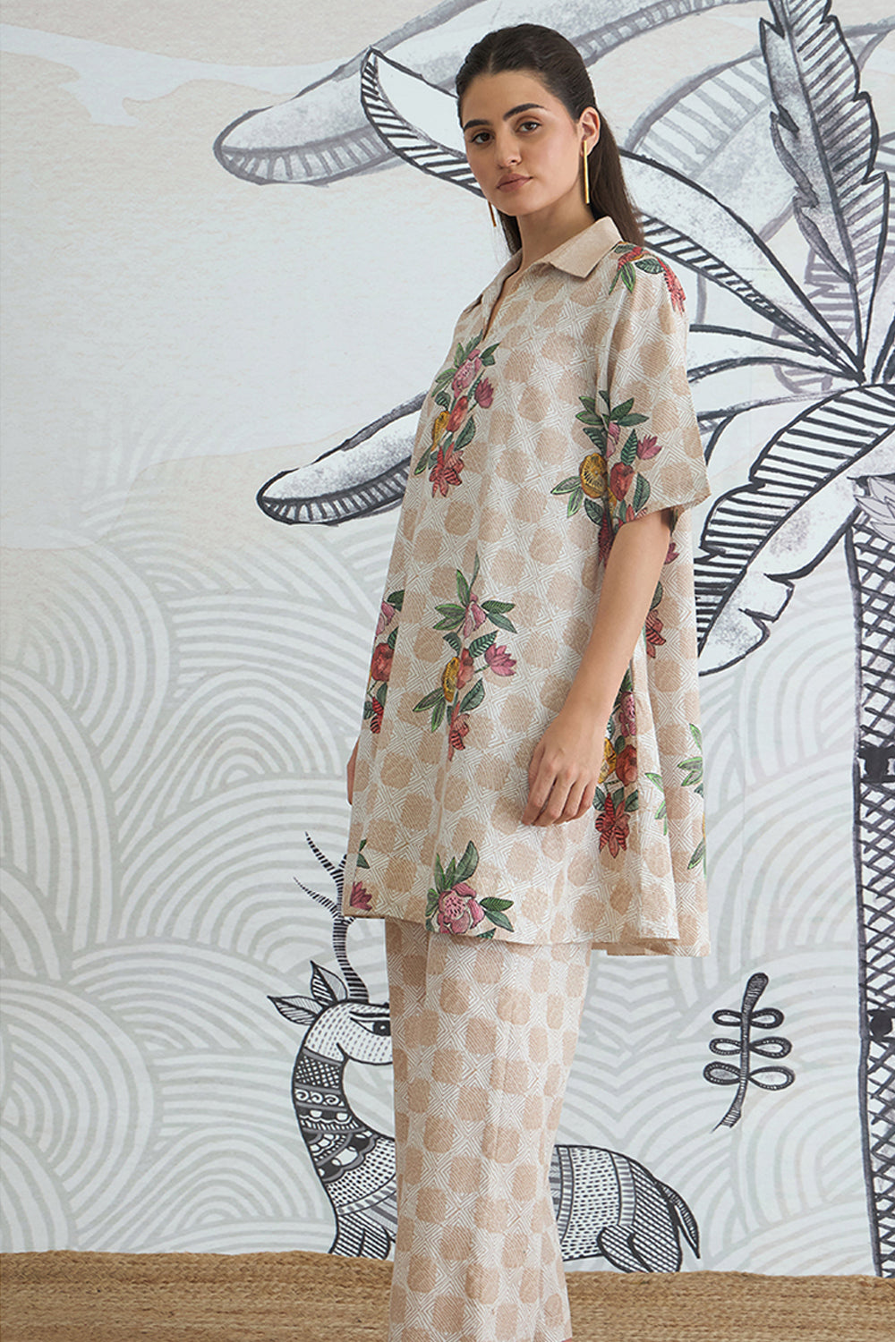 Beige Check Flower Box Pleat Dress With Pants