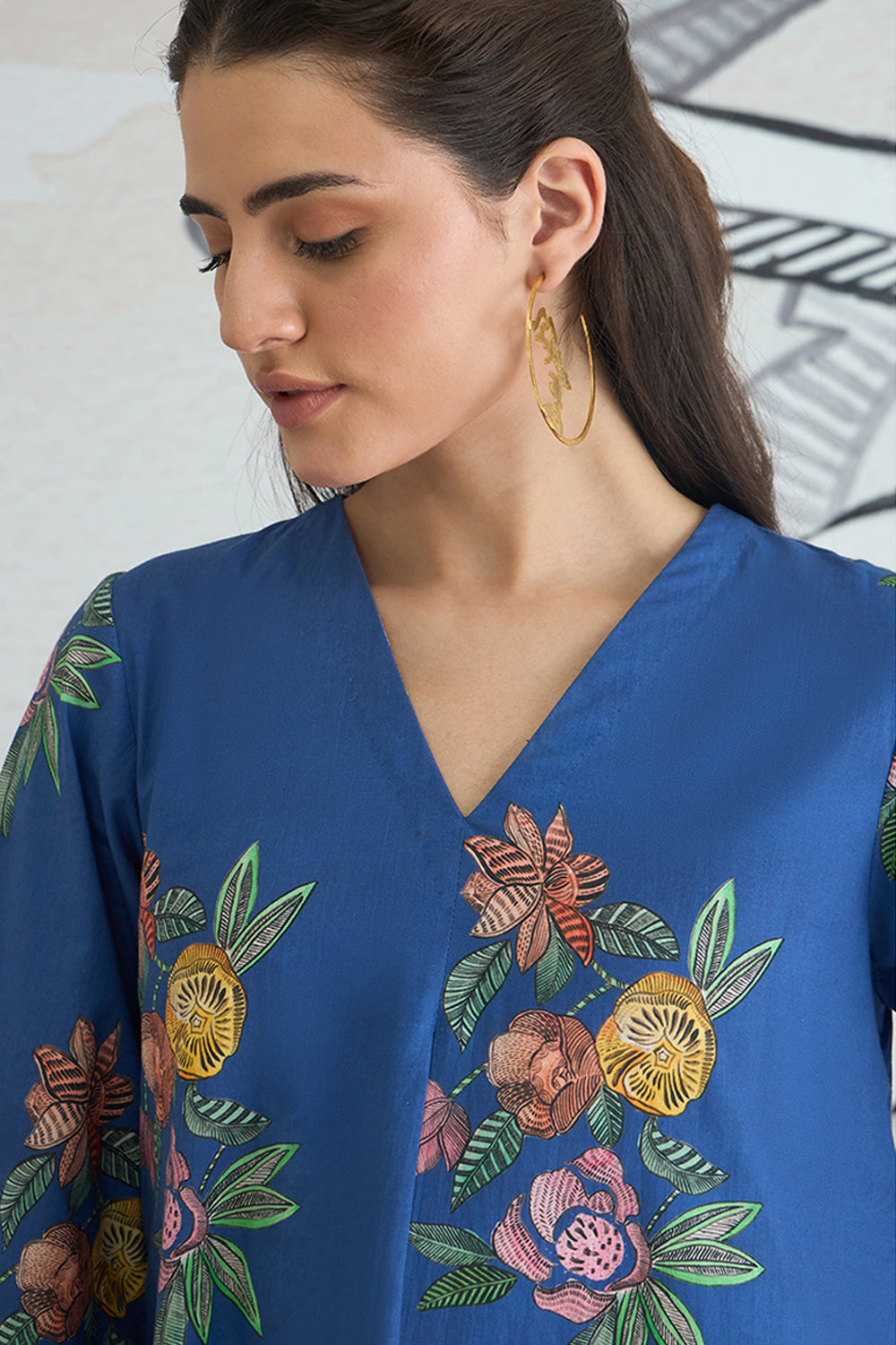 Blue Flower V-Neck Long Dress With Sleeves