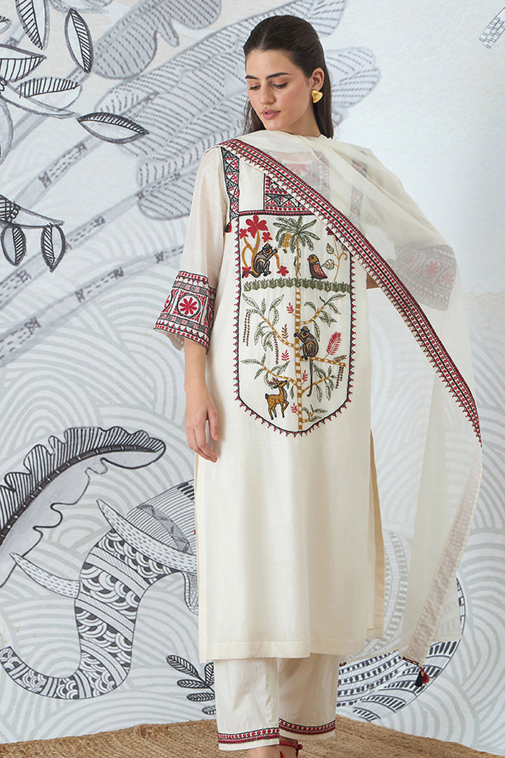Ivory Embroidery Kurta Set
