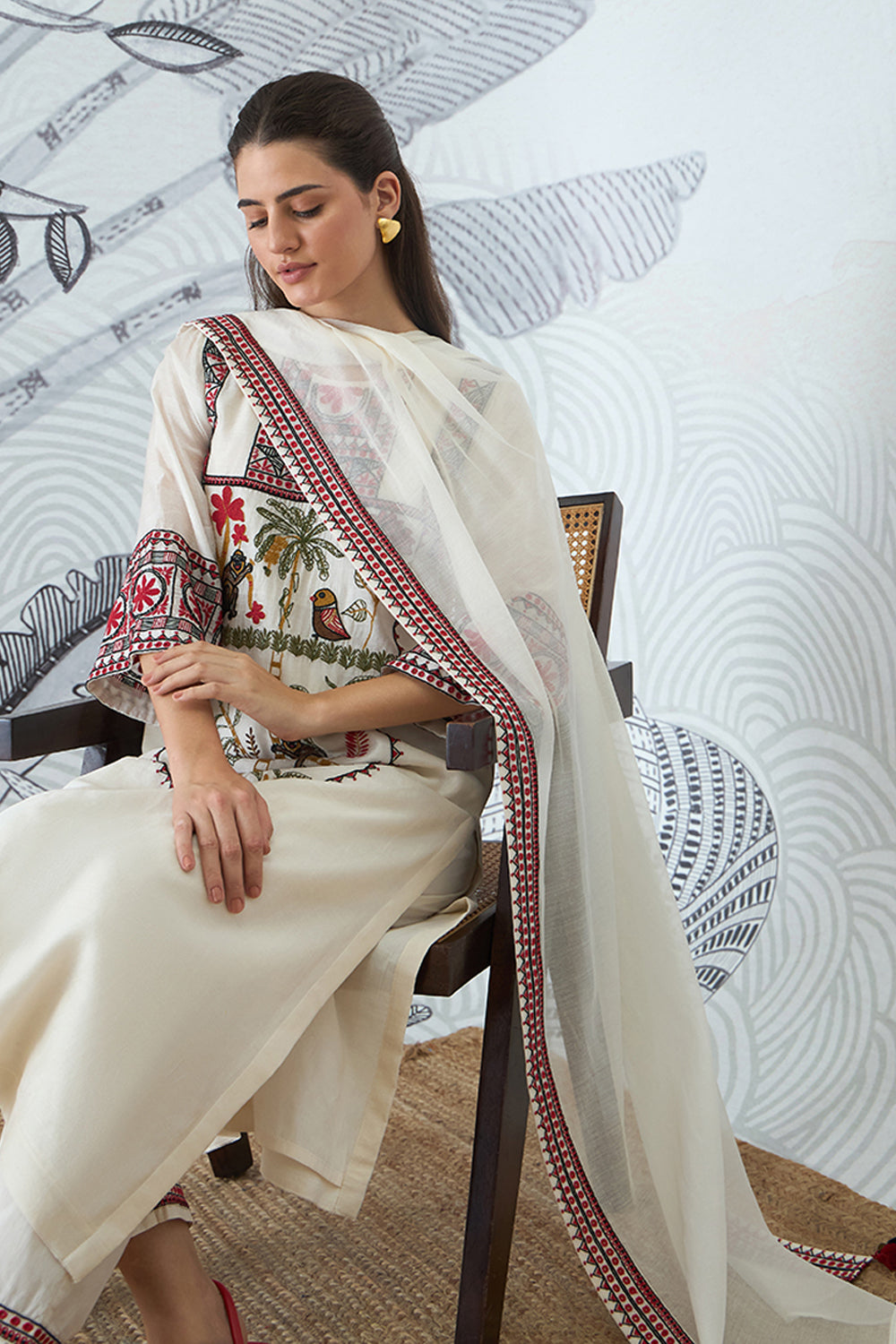 Ivory Embroidery Kurta Set
