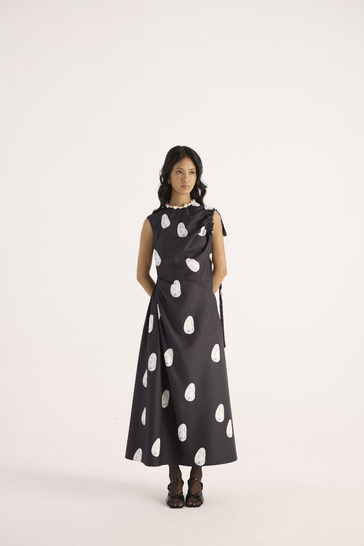 Midnight Pearl Dress – Charcoal Black