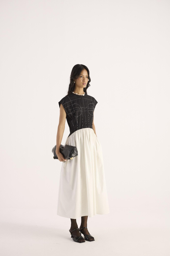 Draft Dress – Monochrome Black & White