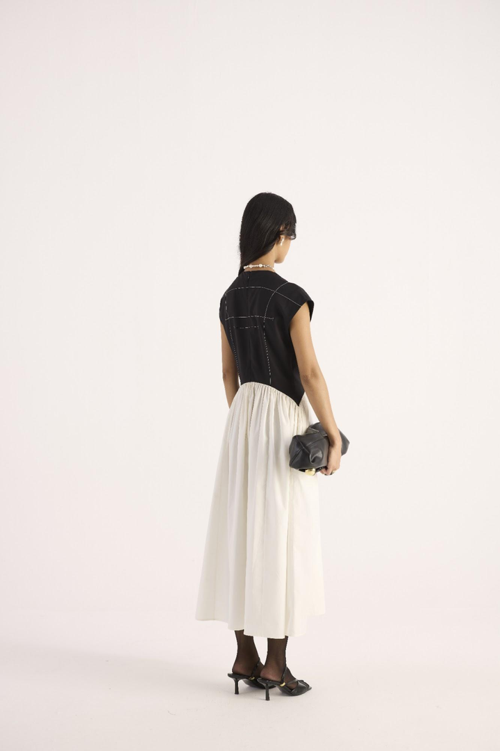 Draft Dress – Monochrome Black & White