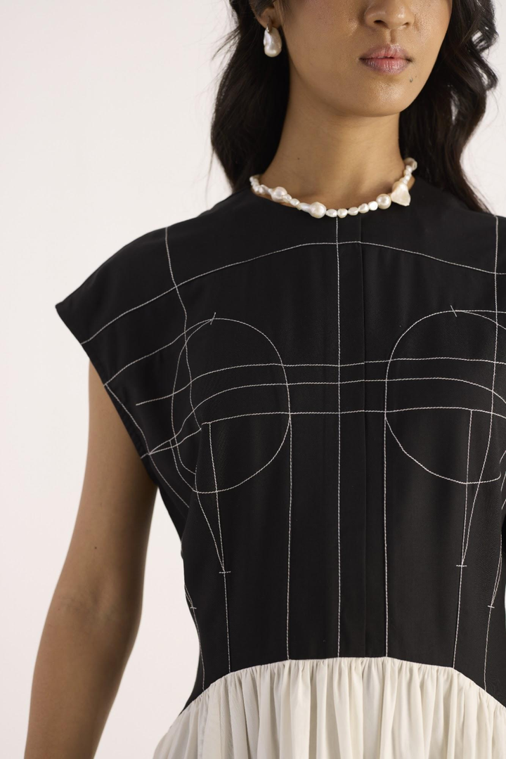 Draft Dress – Monochrome Black & White