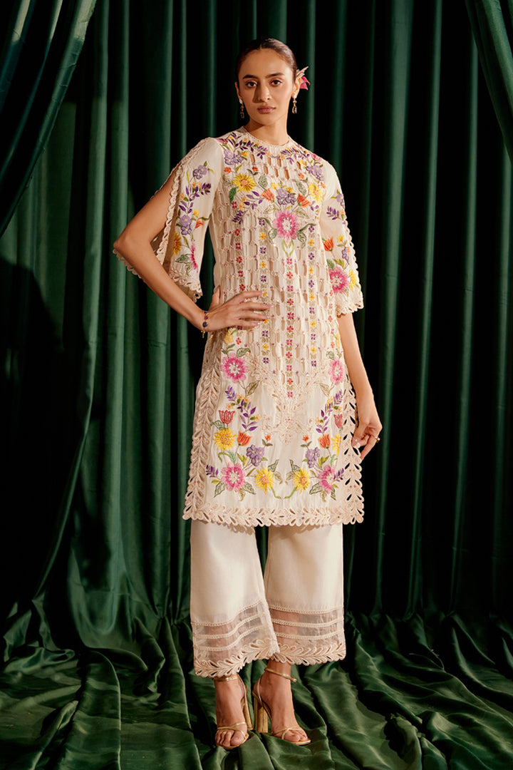 Ivory Floral Threadwork and Beadwork Kurta Set