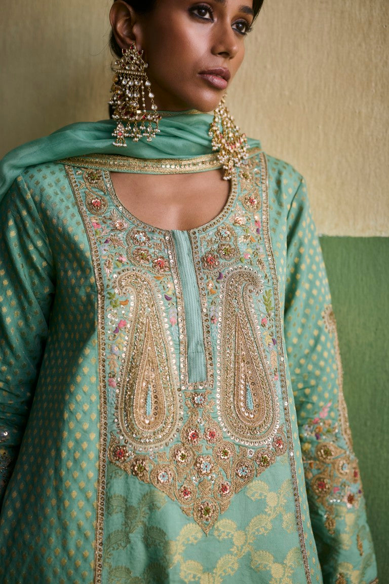 Mixed Brocade Phiran Paisley Phiran Kurta With Salwar And Organza Dupatta