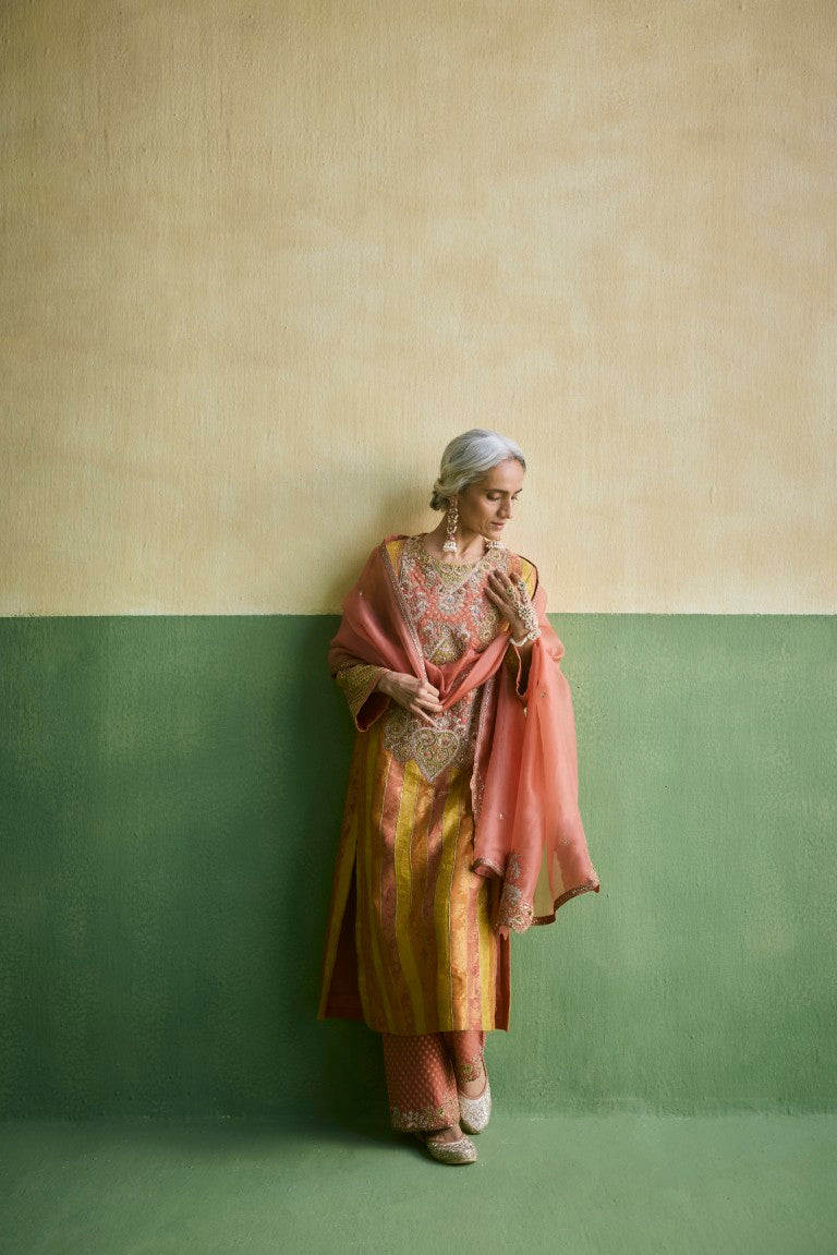Stripe Brocade Straight Kurta With Salwar And Organza Dupatta