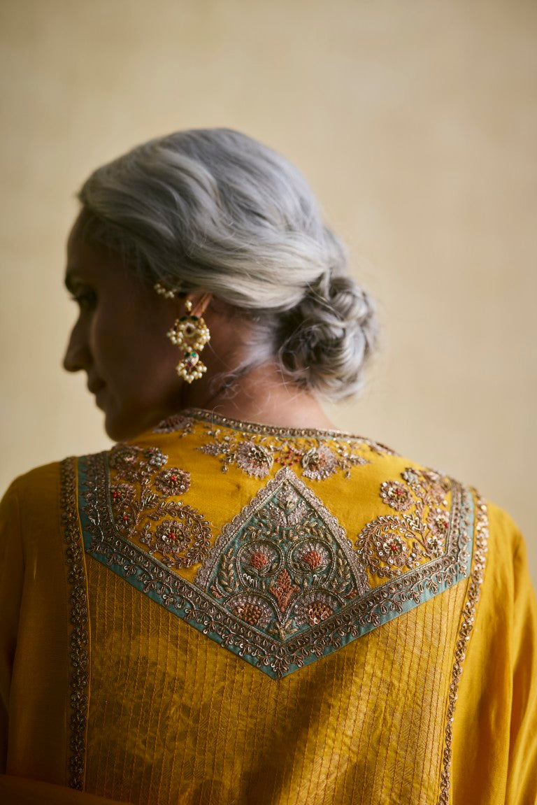 Long Phiran Kurta With Salwar & Ombre Dupatta
