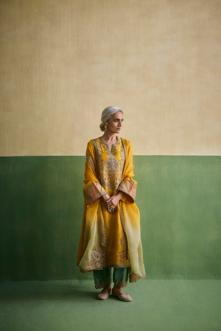 Long Phiran Kurta With Salwar & Ombre Dupatta