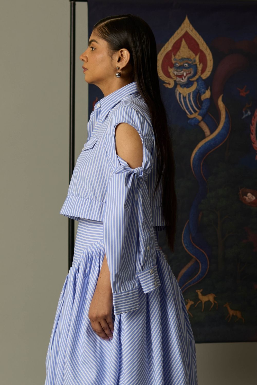 Tie-up Sleeves Cropped Shirt
