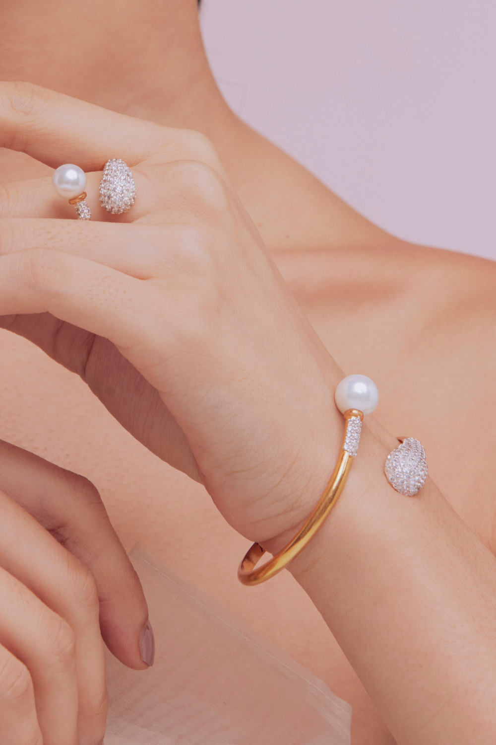 Nova Cuff