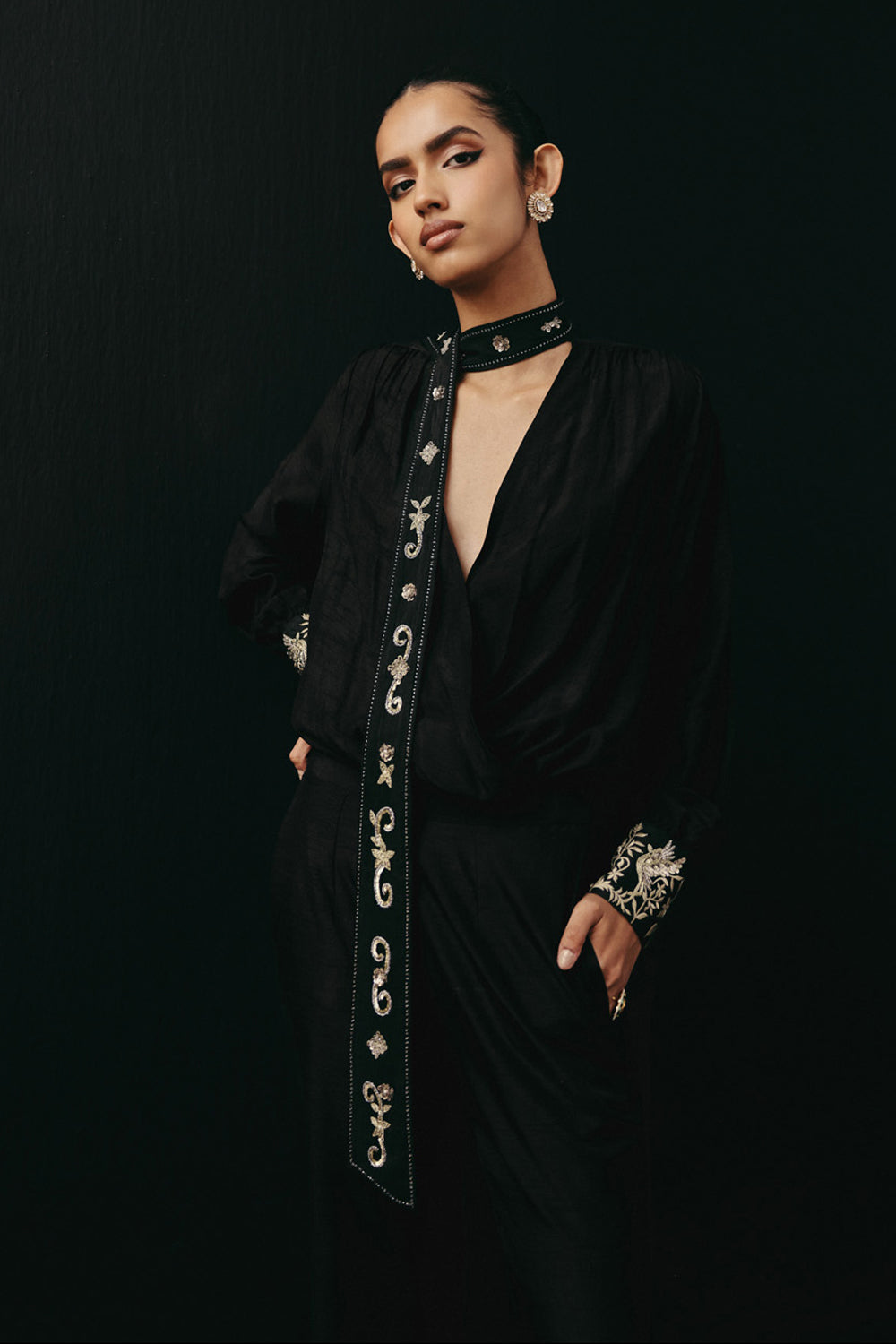 PARSI GAARA BOW TIE SHIRT