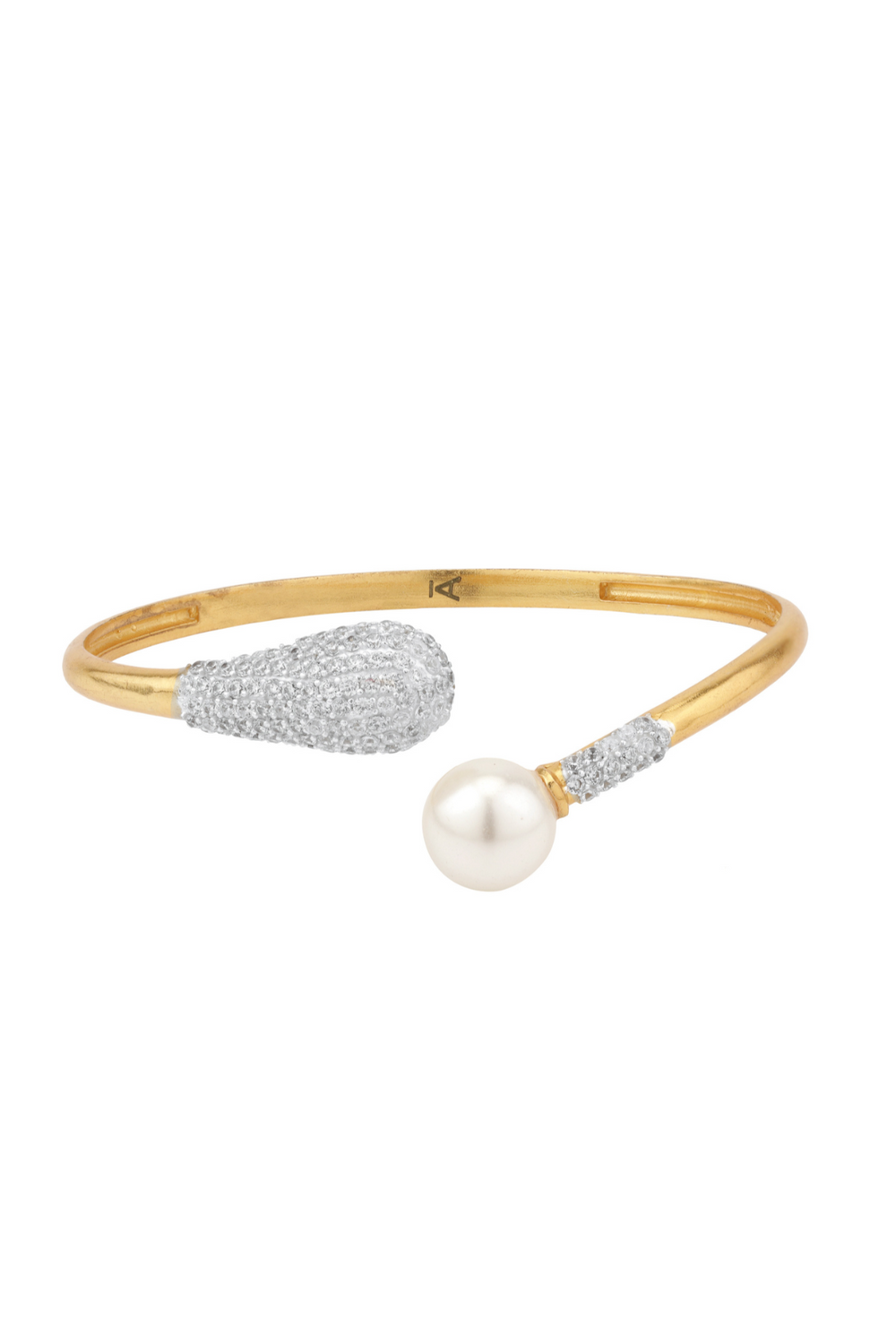 Nova Cuff