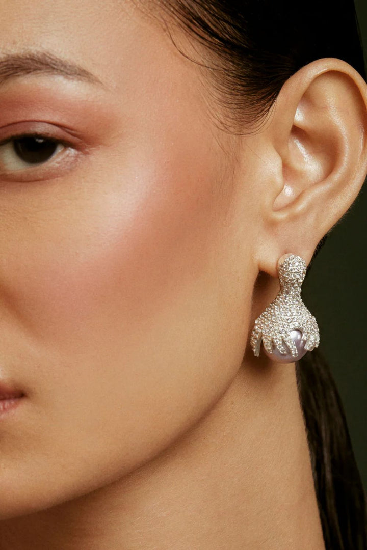 Kubbra Sait in Zing Drops Purple