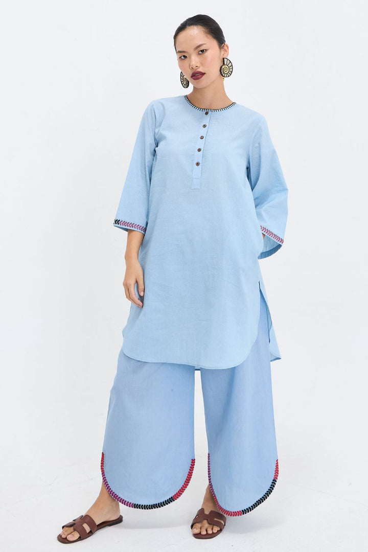 Aasman Kurta Set