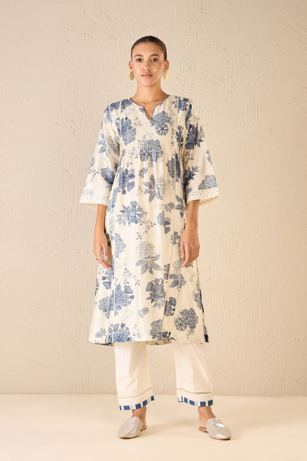 Floral Fantasy: Blue Floral Choga Set