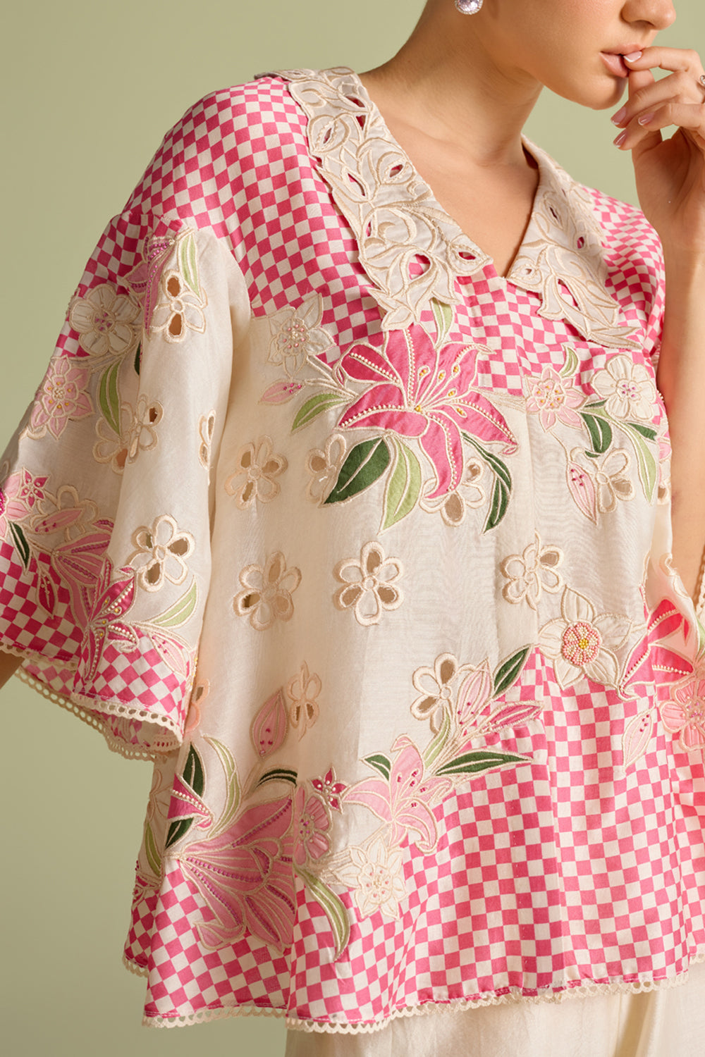Ivory and Fuchsia Checkered Applique Shirt