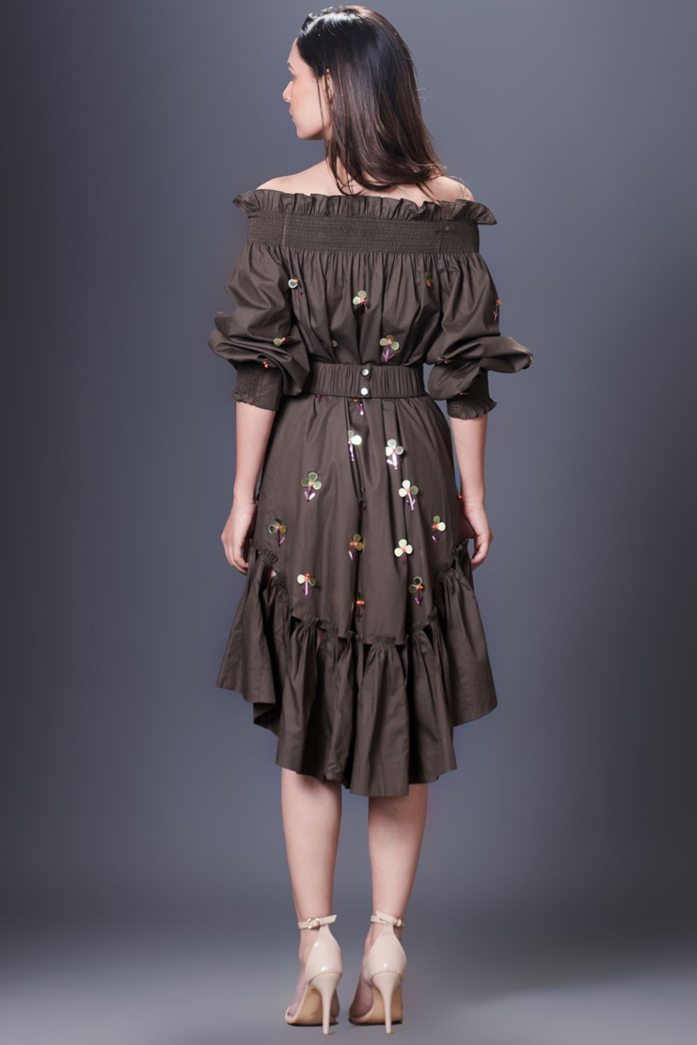 DRESS