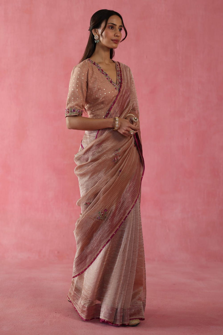 Anjeer Saree
