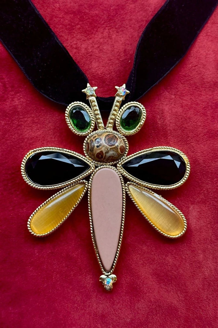 Bee Choker Retro Future