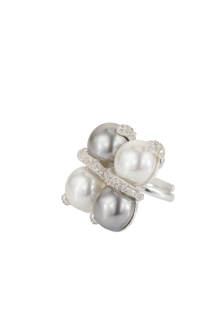 Eve Ring