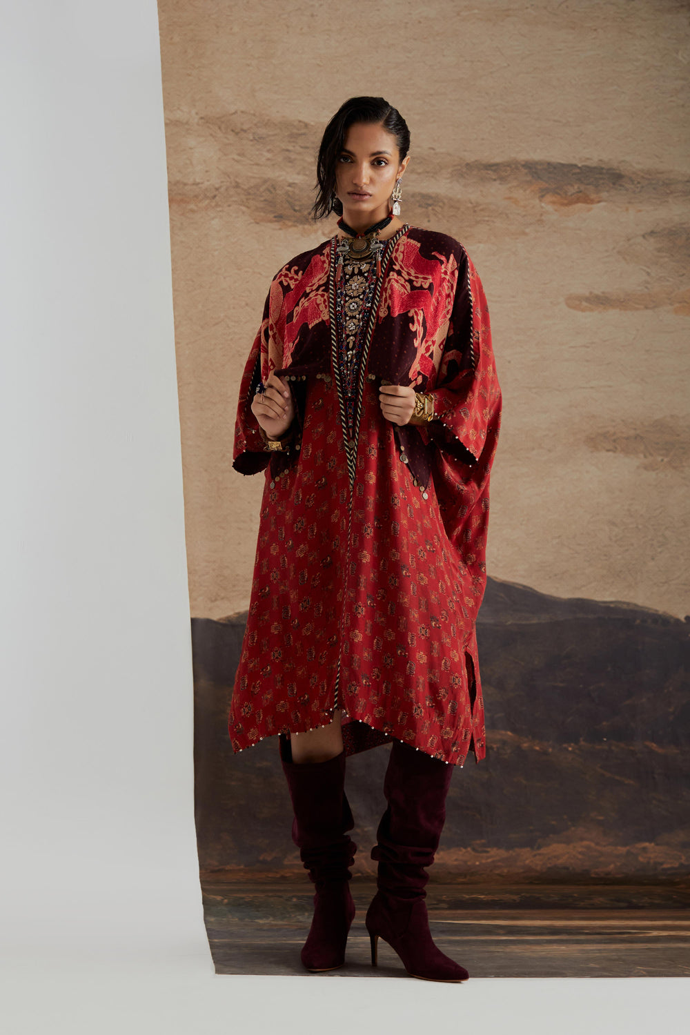 Miraat Tunic