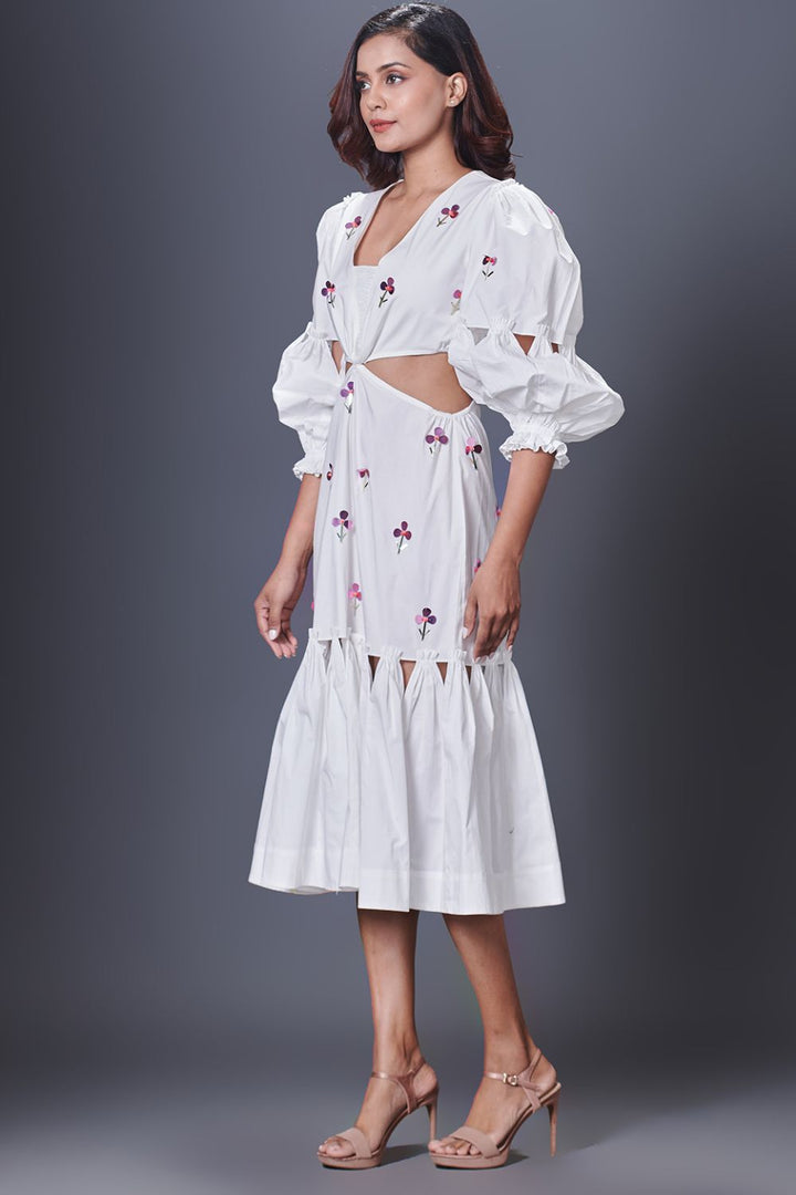 DRESS