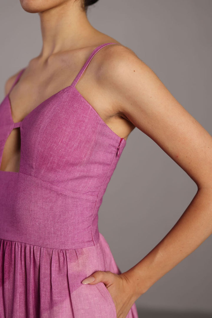 Diffuse beetroot & light grey dress