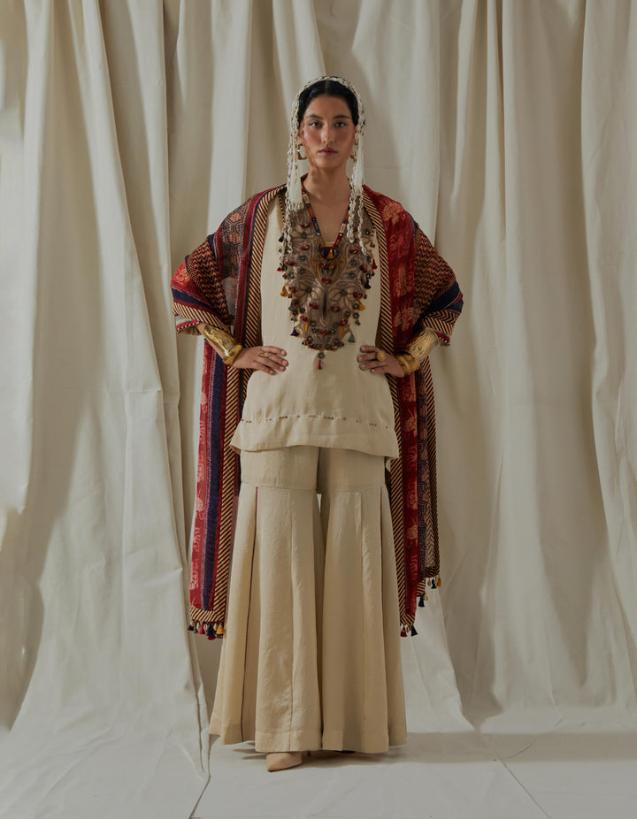 Mitra Short Kurta Set