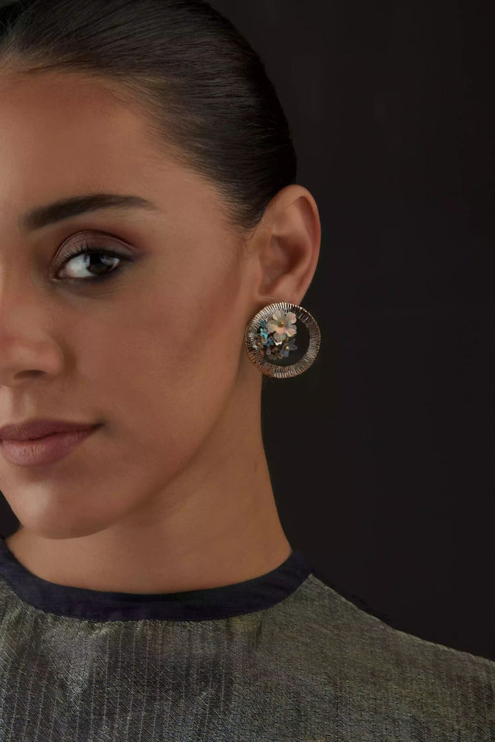 Quartz Halo Earing