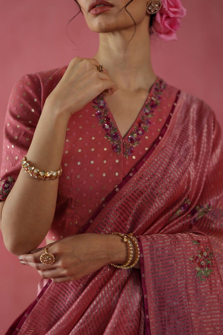 Anjeer Saree