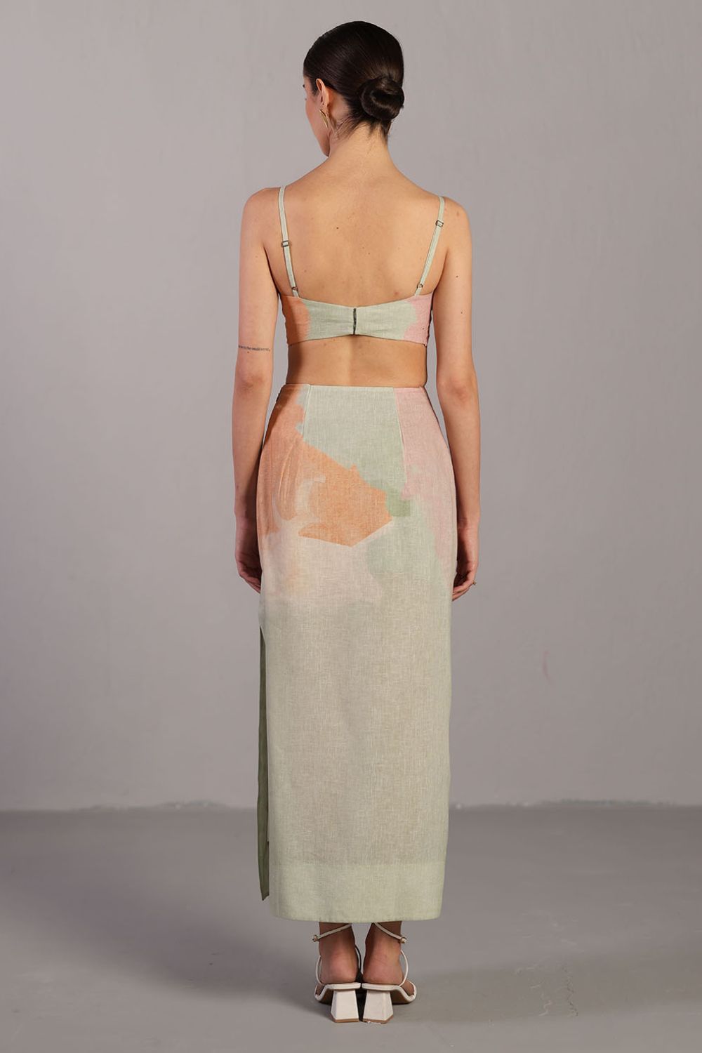 Diffuse soft pink & green dress