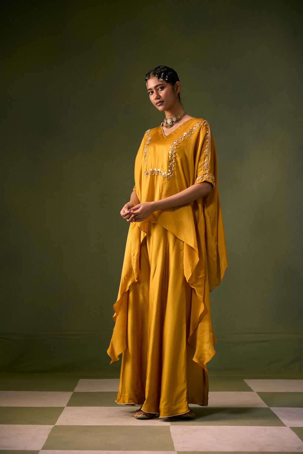 Cove Antifit Asymmetric Top with Flared Pants