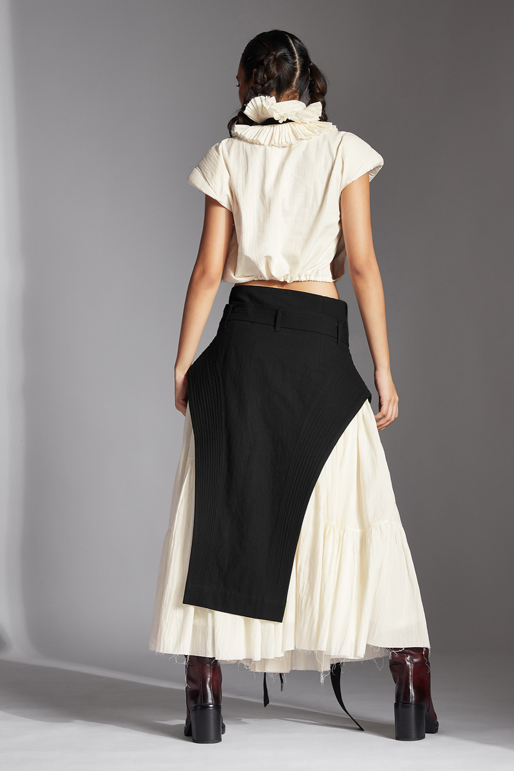 Tain Skirt Overlay