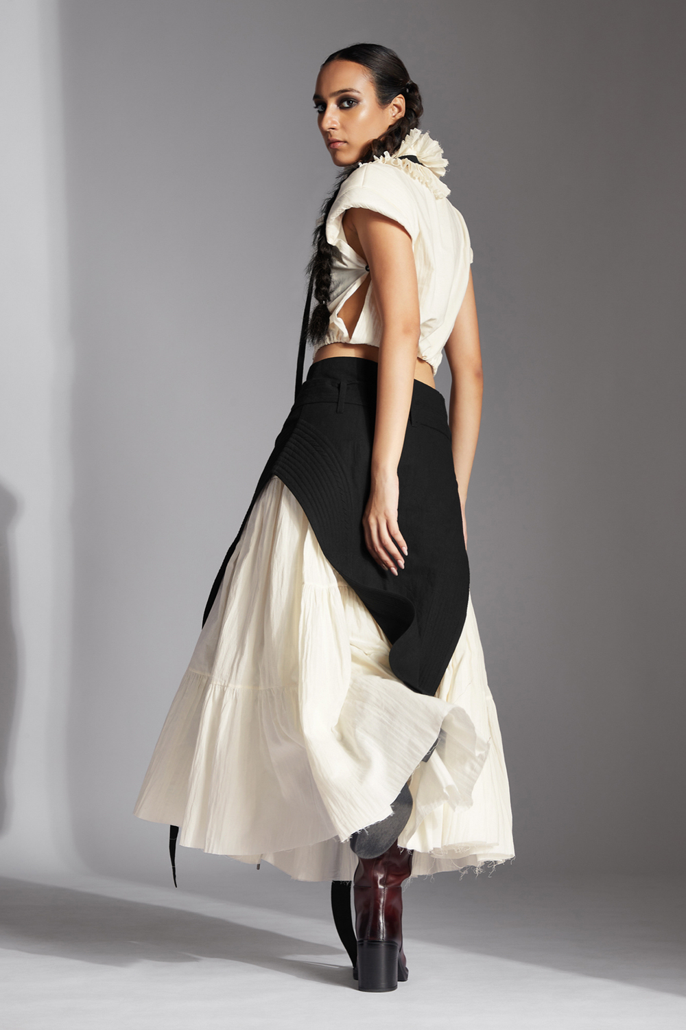 Tain Skirt Overlay