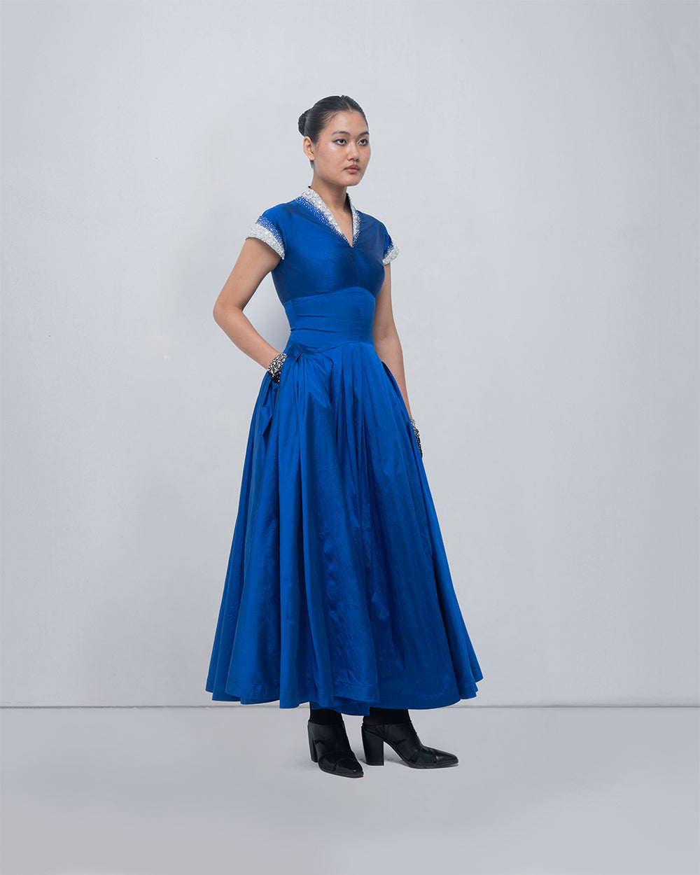 Margarite Dress - Electric blue