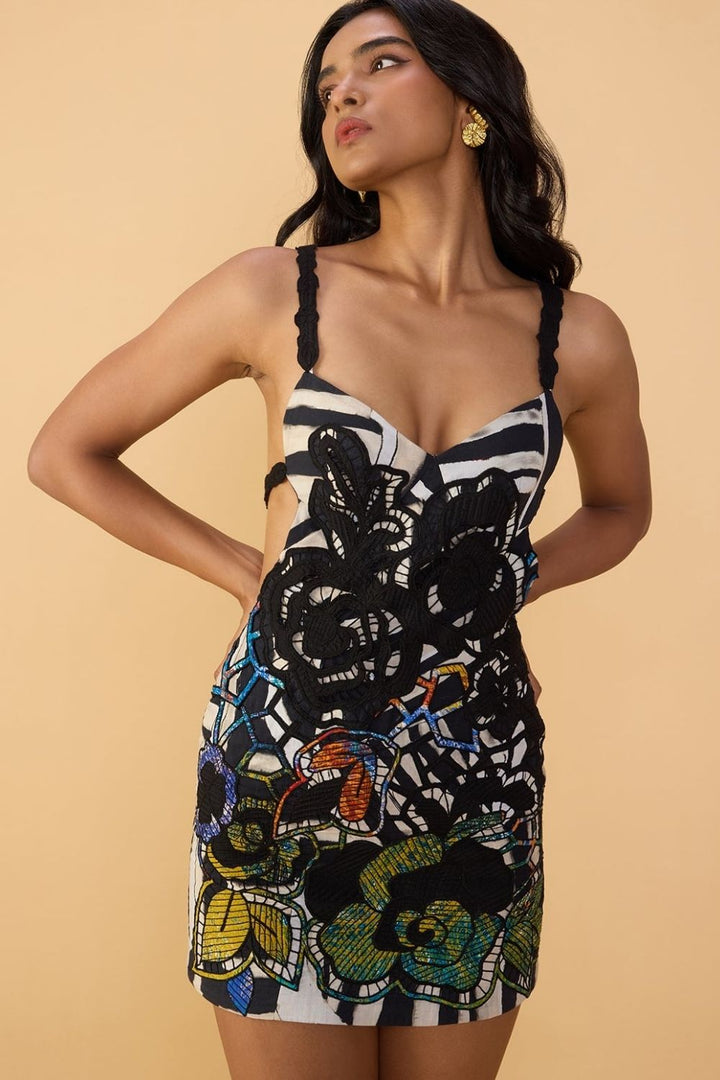Sioana Dress