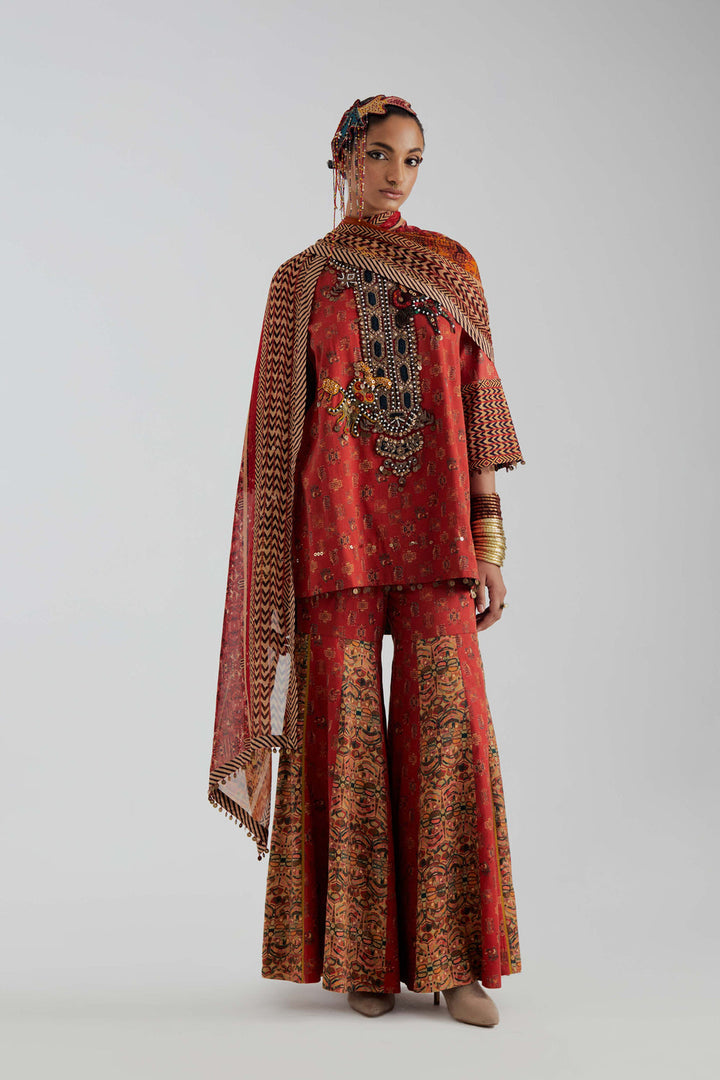 Mitra Short Kurta Set