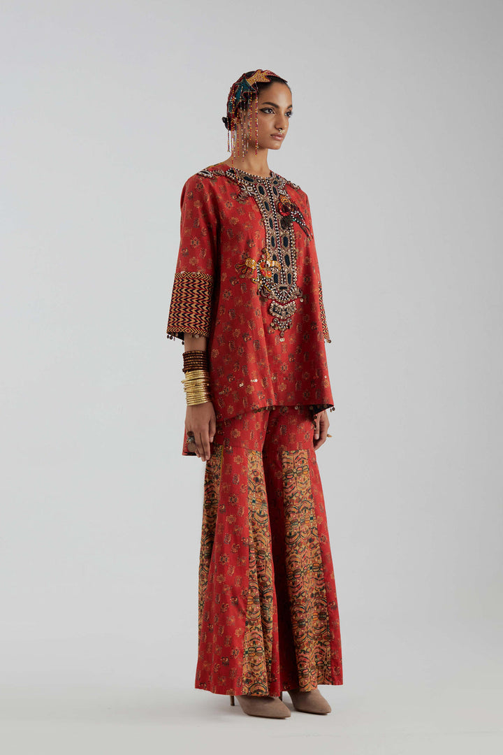 Mitra Short Kurta Set