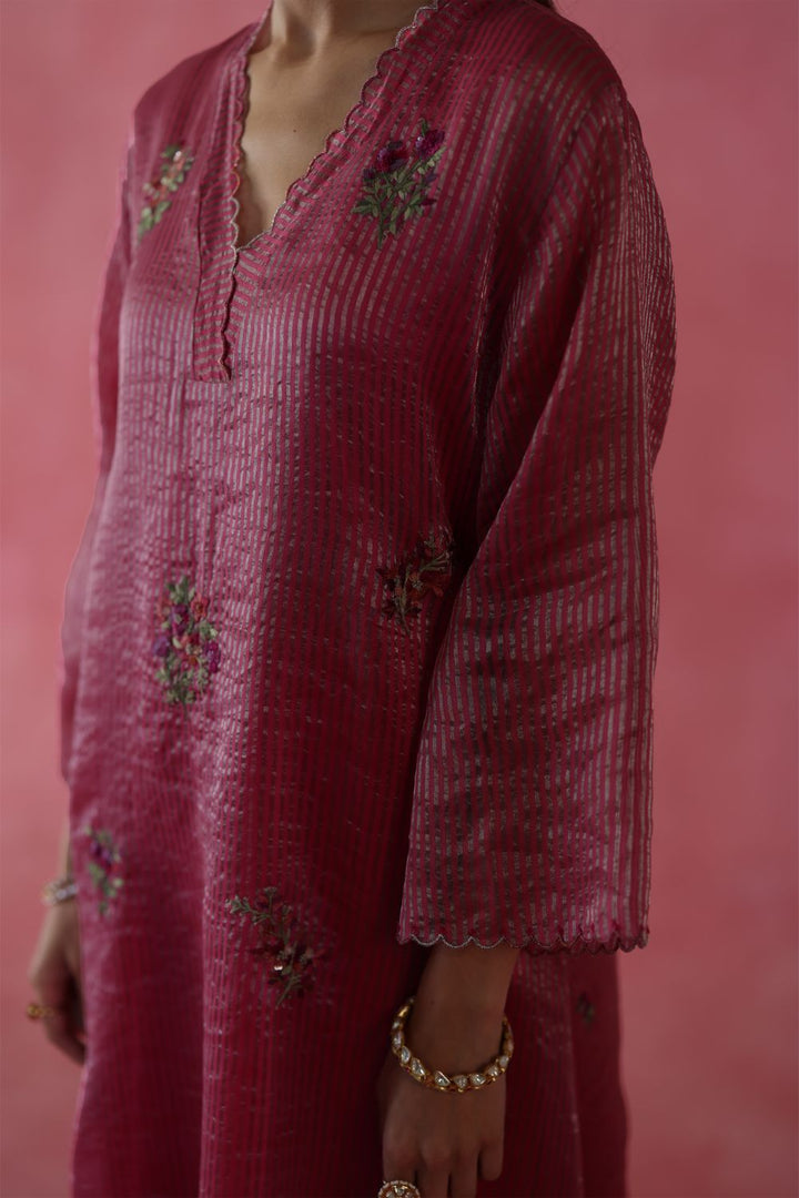 Shakkar Kurta Set