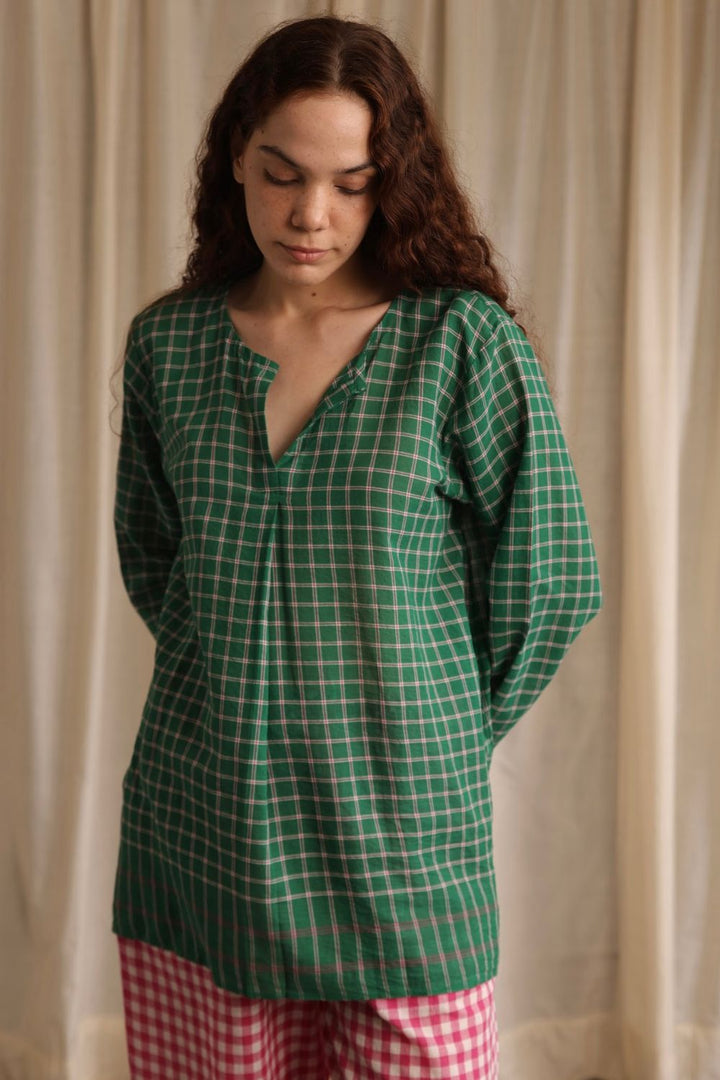 Maya - Green Checks