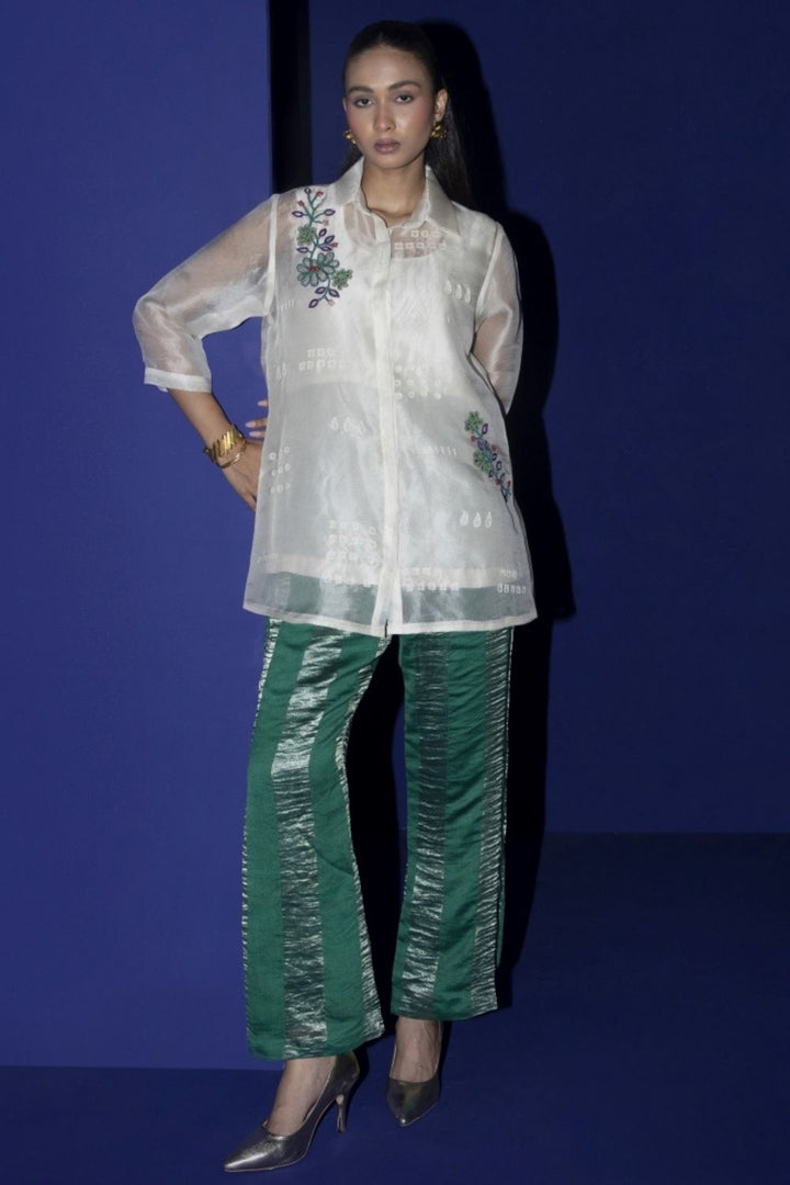 TAAR X REKHA SET