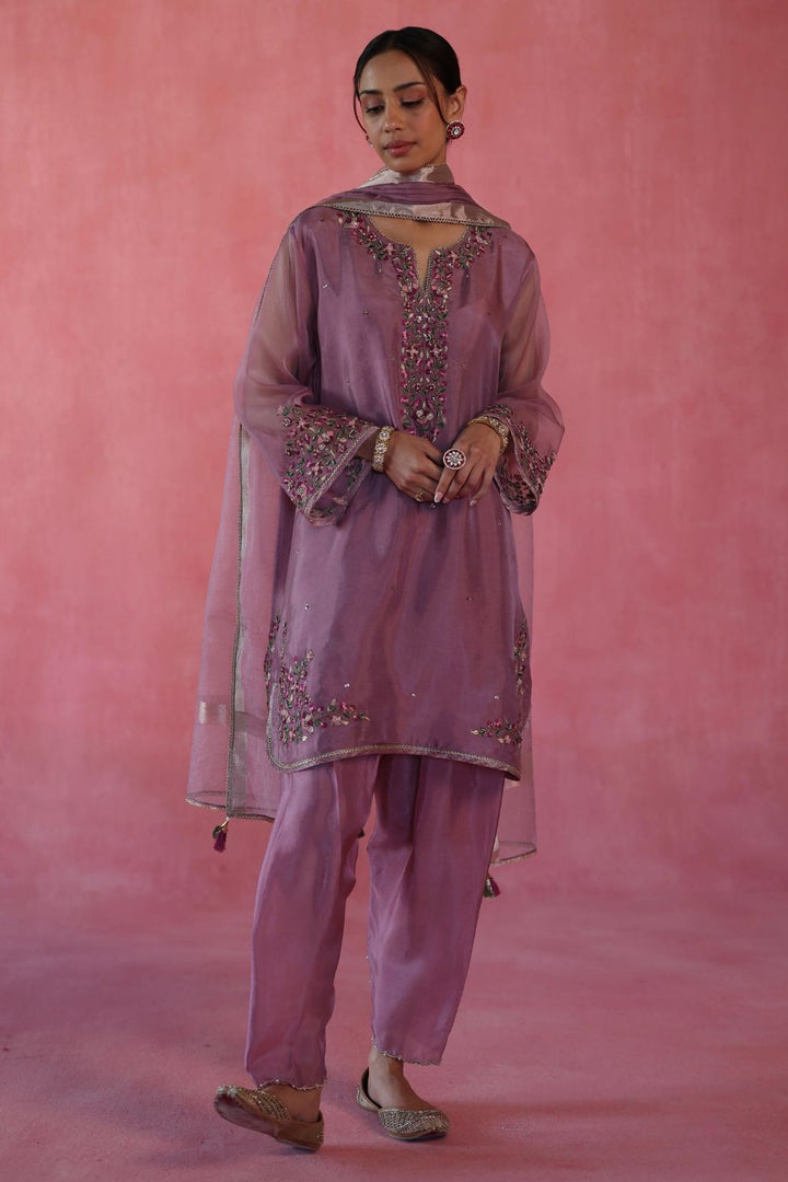 Kewra Kurta Set