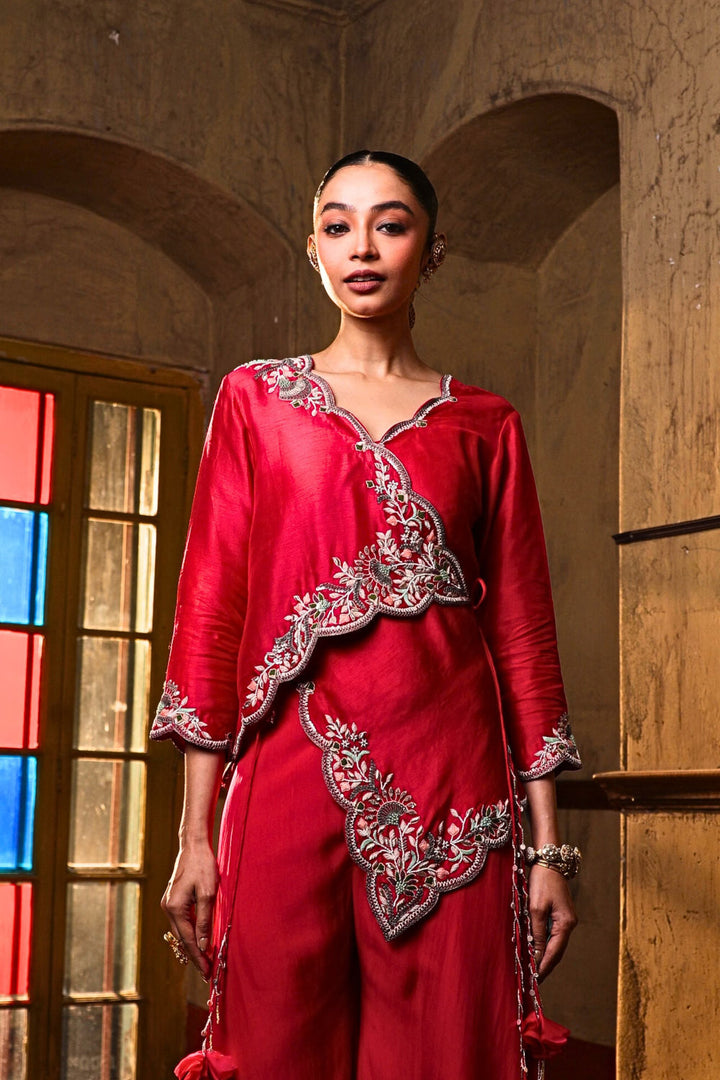Flame Petal Set in Rani Pink