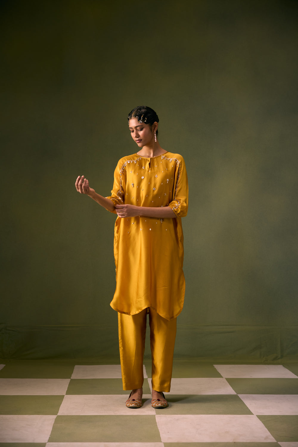 ACove Antifit Kurta Set