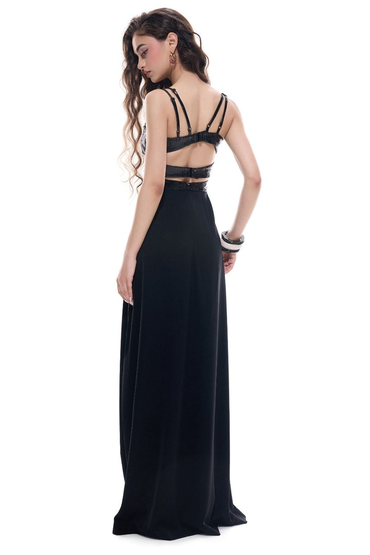 The Pipa Peak Dress